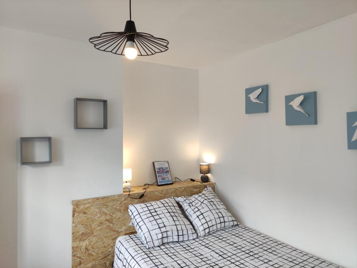 Les Lumieres Du Phare Apartment Calais Luaran gambar